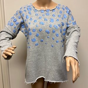 crown & ivy gray sweatshirt with blue cheetah print accents on chest size S